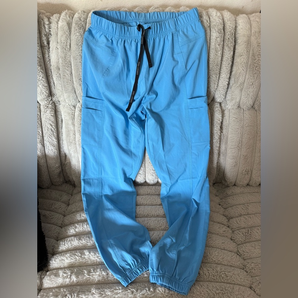 Carhartt women scrub pants